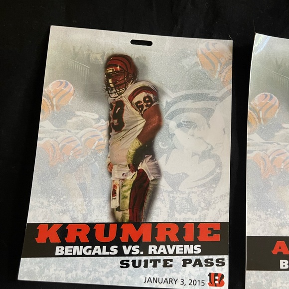 Collection of CINCINNATI BENGALS (SUITE PASSES! Memorabilia!! BENGALS HISTORY - Picture 7 of 9